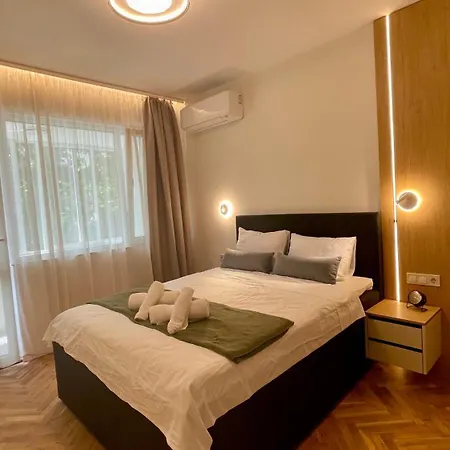 Modern Light Heaven In Center - 2br Ap Apartman Várna