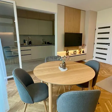 Apartman Modern Light Heaven In Center - 2br Ap *